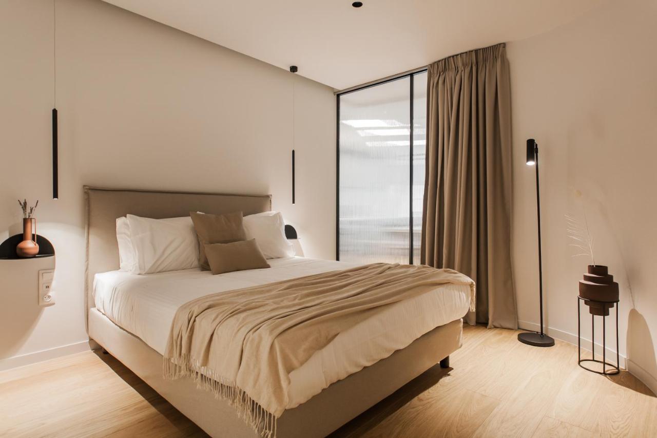 Marvelous 2Br Apartments With Balcony By Upstreet アテネ エクステリア 写真