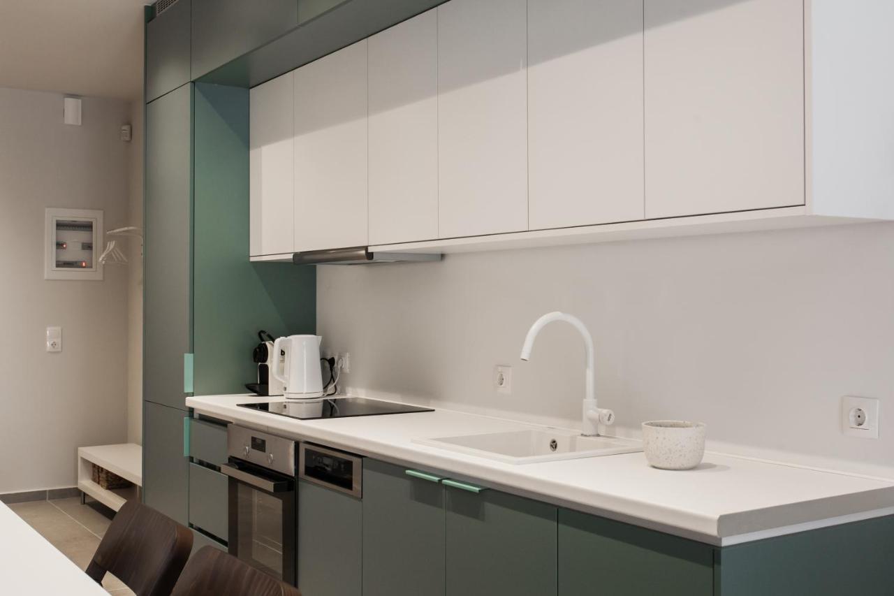 Marvelous 2Br Apartments With Balcony By Upstreet アテネ エクステリア 写真