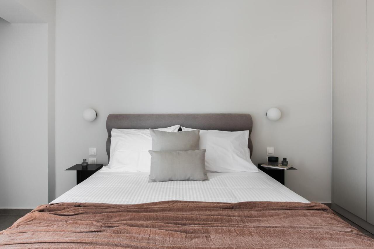Marvelous 2Br Apartments With Balcony By Upstreet アテネ エクステリア 写真