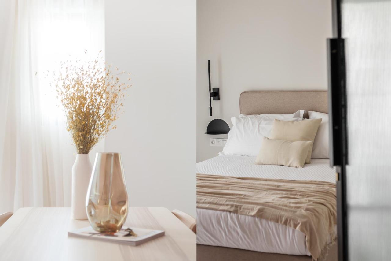 Marvelous 2Br Apartments With Balcony By Upstreet アテネ エクステリア 写真