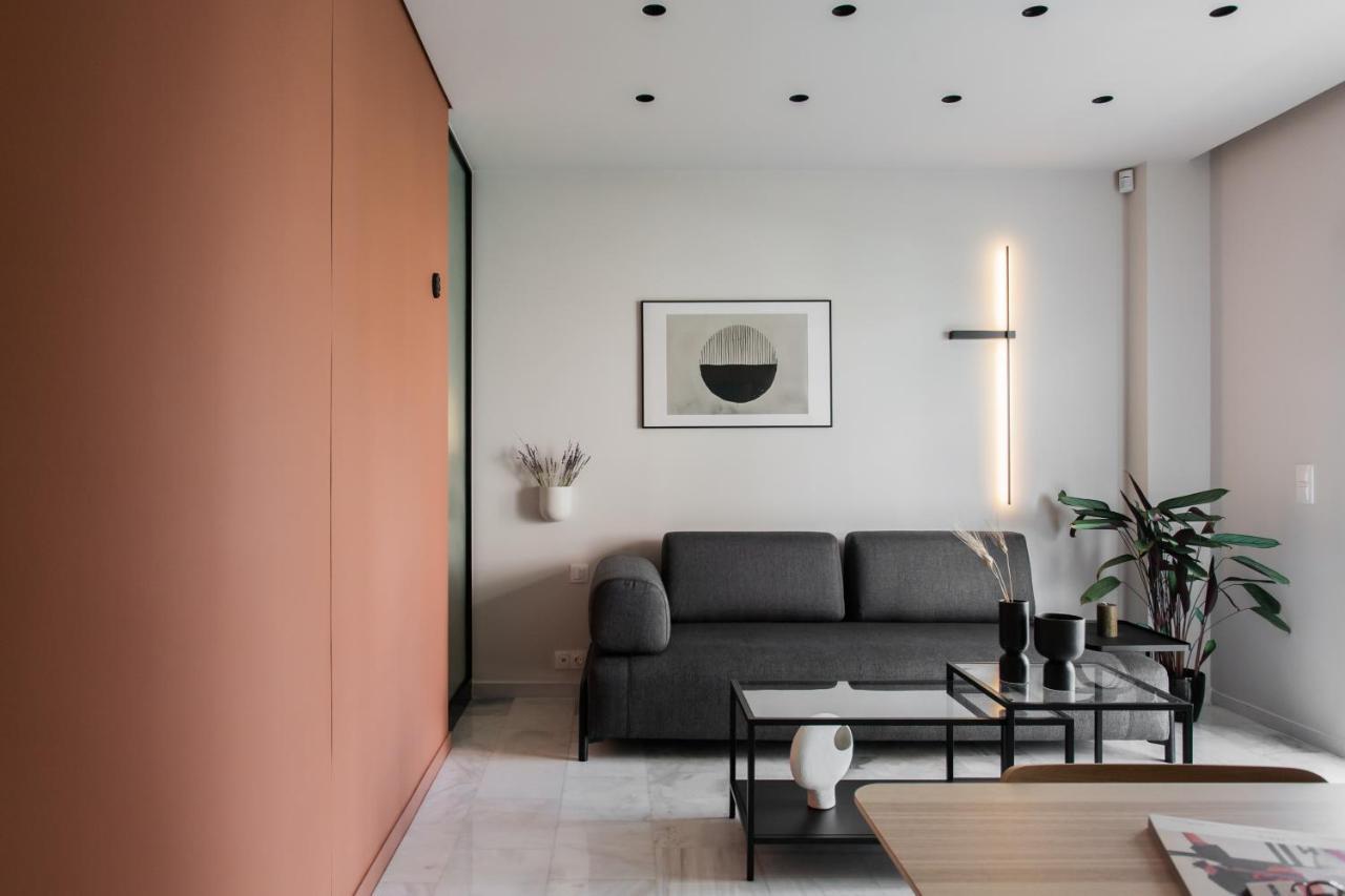 Marvelous 2Br Apartments With Balcony By Upstreet アテネ エクステリア 写真