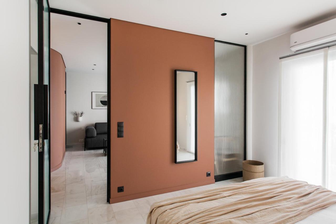 Marvelous 2Br Apartments With Balcony By Upstreet アテネ エクステリア 写真